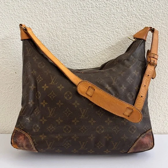 Louis Vuitton monogram shoulder bag - Picture 1 of 16